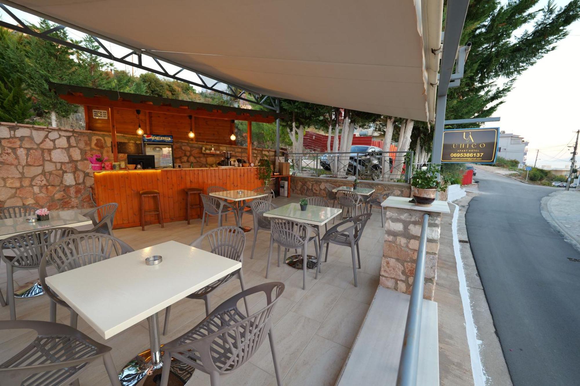 Unico Aparthotel Saranda Extérieur photo
